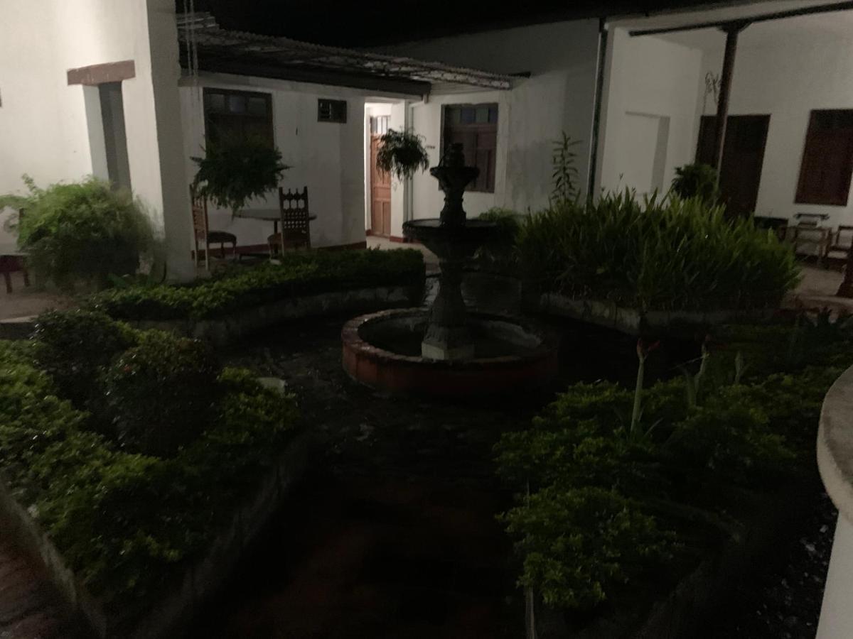 Hotel Casa Antigua ブガ エクステリア 写真