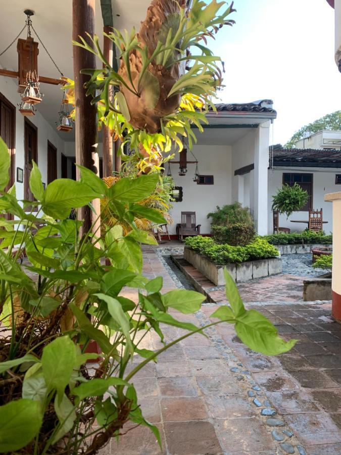 Hotel Casa Antigua ブガ エクステリア 写真