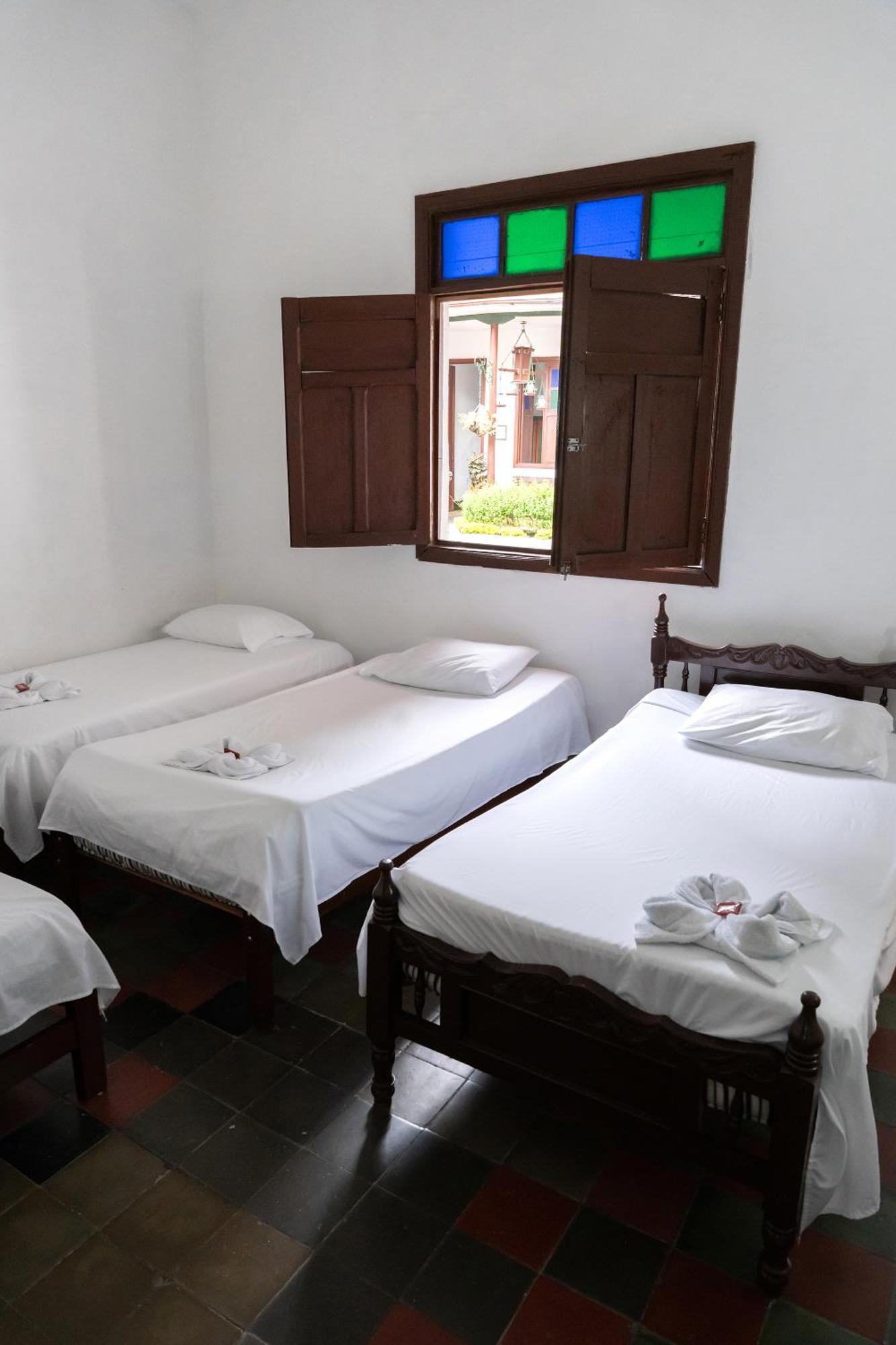 Hotel Casa Antigua ブガ エクステリア 写真